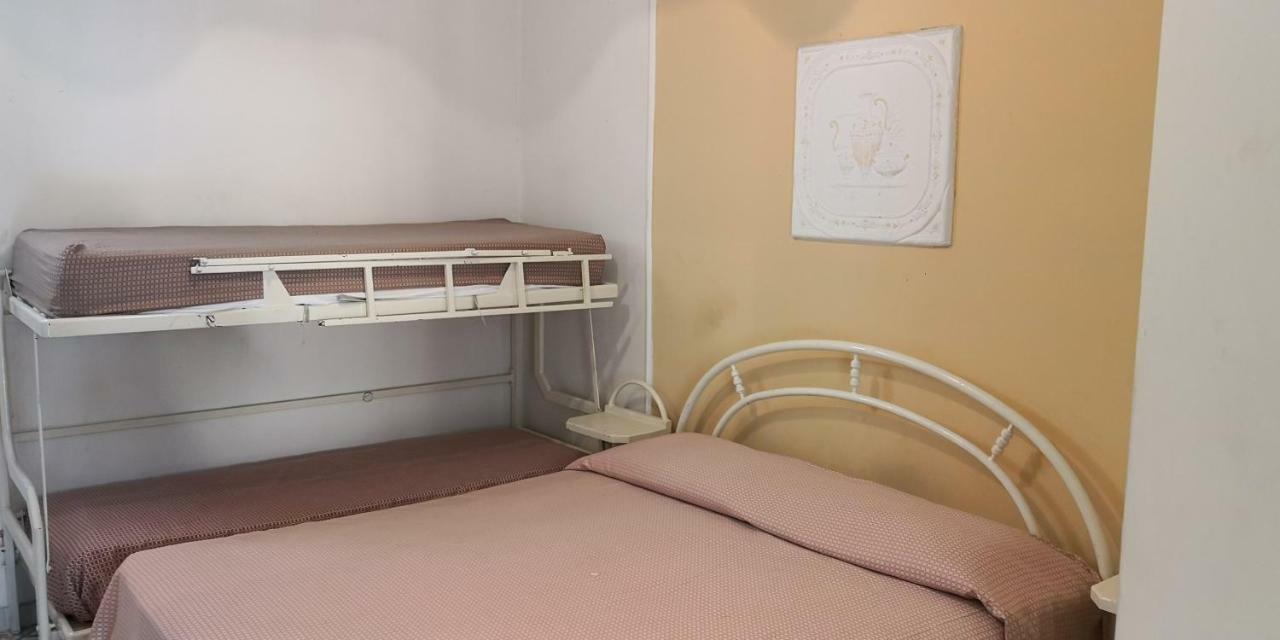 Villaggio "Camping Pompei" Bungalow Room photo